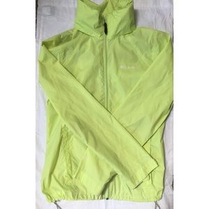 Columbia windbreaker/ rain jacket